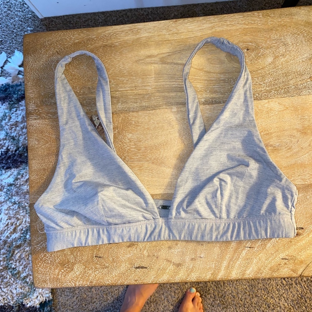 Rip curl heathered grey bikini. Size Medium! top and bottom come together